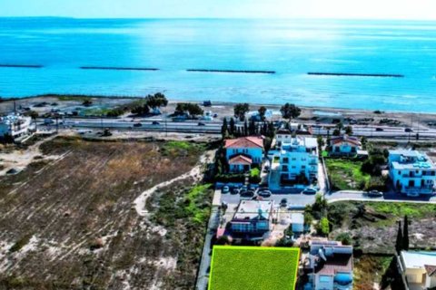 768m² Land en Livadia, Cyprus No. 73240 1