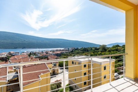 2 chambres Appartement à Herceg Novi, Montenegro No. 66733 1