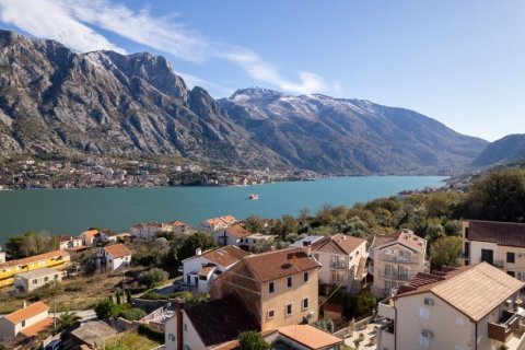 9 dormitorios House en Kotor, Montenegro No. 66738 2