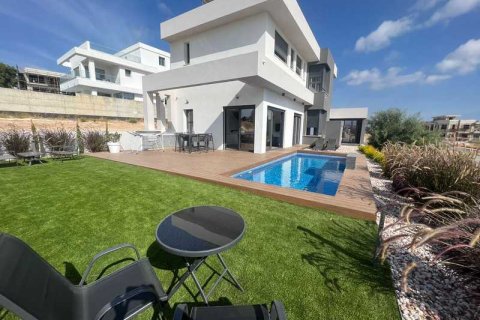 4 bedrooms Villa in Agios Athanasios, Cyprus No. 65309 4