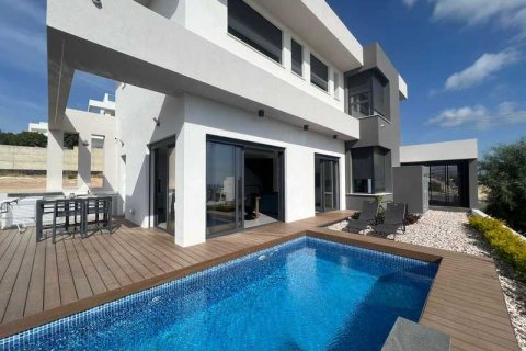 4 bedrooms Villa in Agios Athanasios, Cyprus No. 65309 2