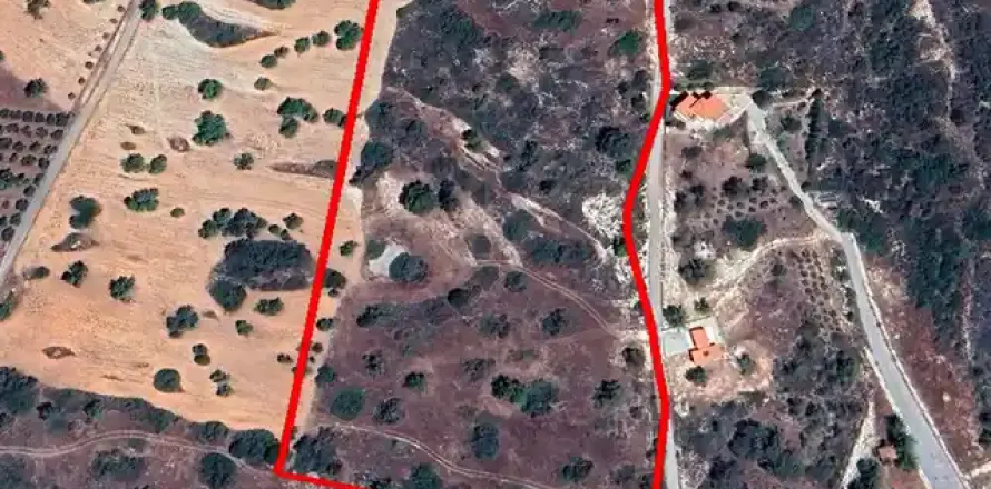 25753m² Land en Souni–Zanatzia, Cyprus No. 44119