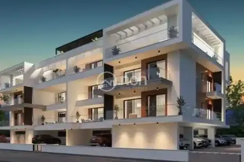 3 bedrooms Apartment in Kato Polemidia, Cyprus No. 40978 1