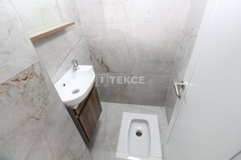 4+1 Apartment in Ankara, Turkey No. 12462 27