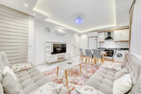 2+1 Apartment in Mahmutlar, Turkey No. 12426 11