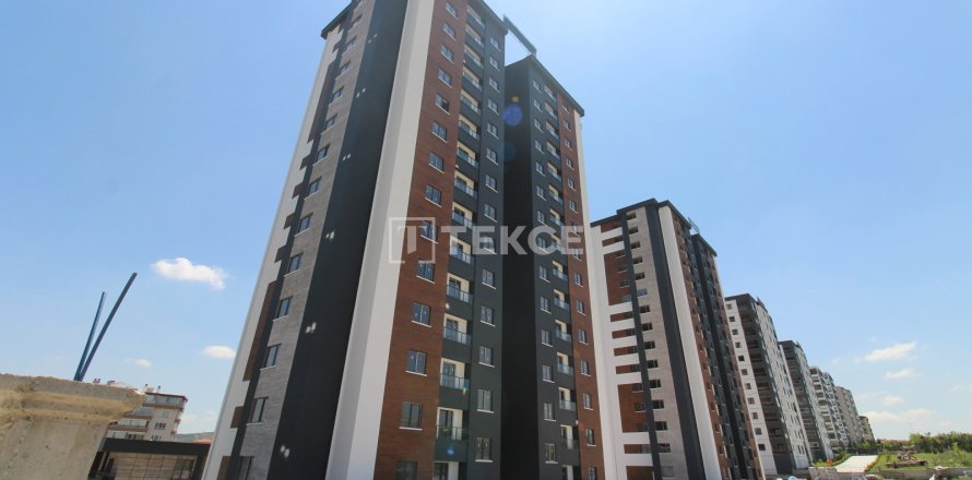 4+1 Apartment en Ankara, Turkey No. 14004