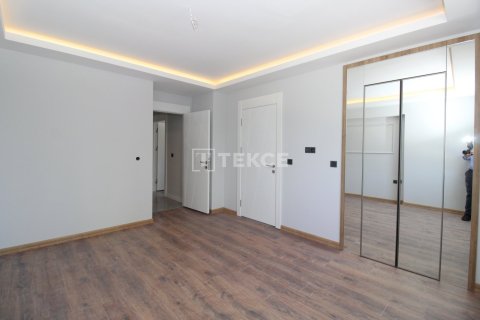 4+1 Apartment in Ankara, Turkey No. 14004 23