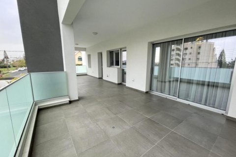 3 dormitorios Apartment en Limassol, Cyprus No. 51557 11