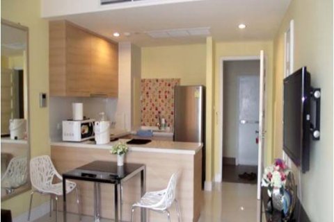 3 bedrooms Condo  in Bangkok, Thailand No. 355 5