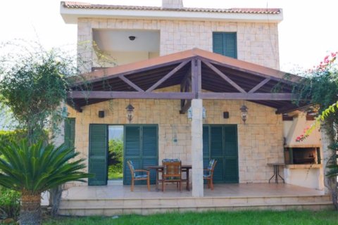 5 bedrooms Villa in Pernera, Cyprus No. 47016 23