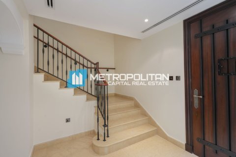 3 dormitorios Villa en  Saadiyat Island, UAE No. 9952 19