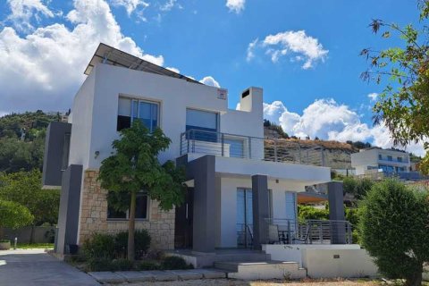 5 bedrooms House in Tsada, Cyprus No. 30626 1