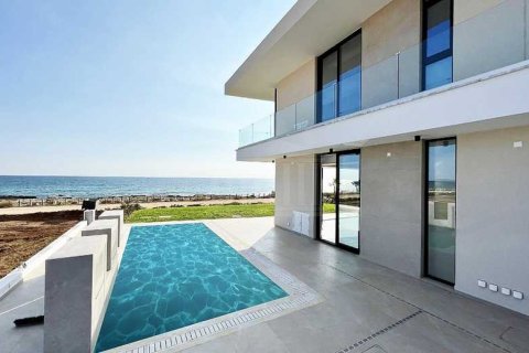 4 bedrooms Villa in Ayia Napa, Cyprus No. 71008 4