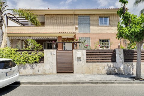 5 dormitorios House en Cambrils, Spain No. 27887 4