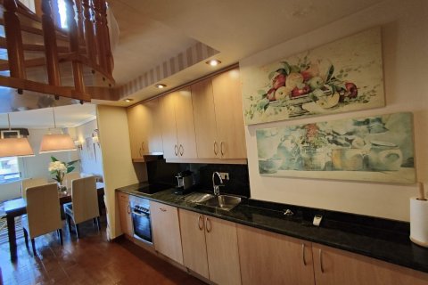 129m² Apartment en Villajoyosa, Spain No. 27886 9