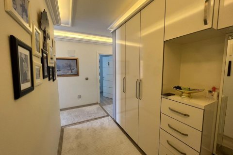 2+1 Appartement à Cikcilli, Turkey No. 13309 13