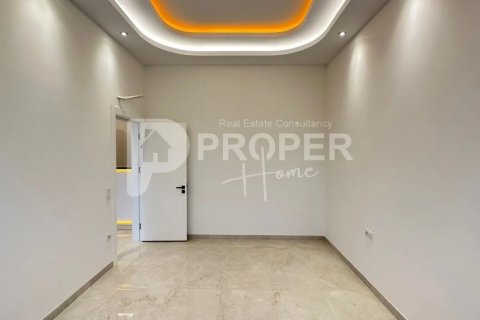 4 rooms Apartment in Alanya, Turkey No. 13297 8