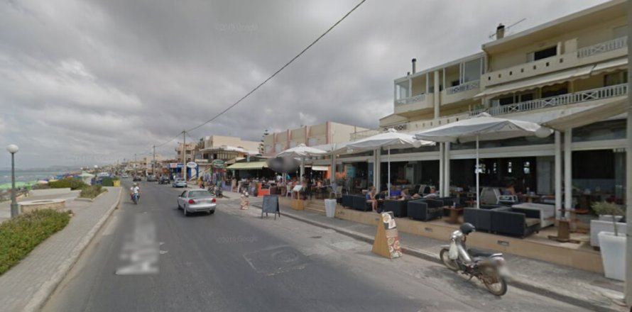 221m² Commercial property en Rethymno, Greece No. 51235