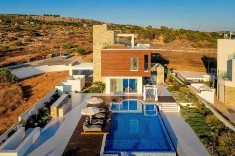 3 bedrooms House in Ayia Napa, Cyprus No. 31074 1