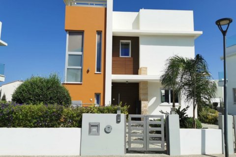 3 bedrooms Villa in Protaras, Cyprus No. 36564 2