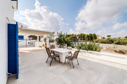 4 bedrooms Villa in Paralimni, Cyprus No. 36530 27