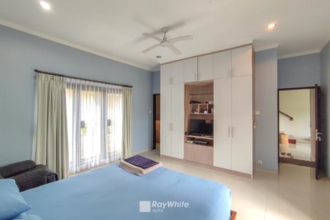 4 bedrooms House in Nusa Dua, Indonesia No. 23094 8