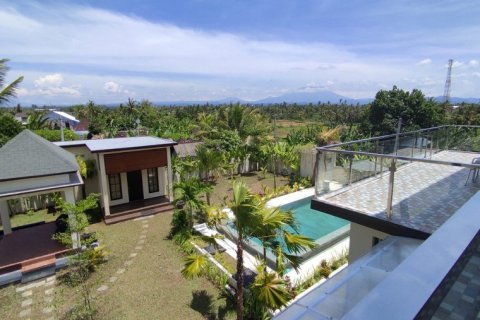 4 bedrooms Villa in Sukawati, Indonesia No. 23051 1