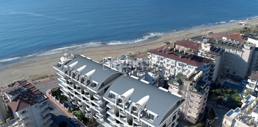 4+1 Penthouse in Alanya, Turkey No. 10976