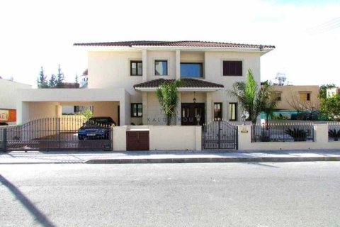 4 bedrooms House in Larnaca, Cyprus No. 63176 1