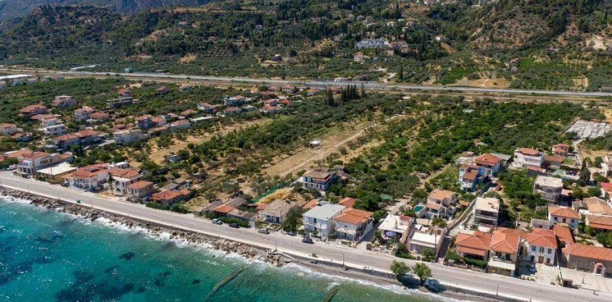 10300m² Land in Xylokastro, Greece No. 54570