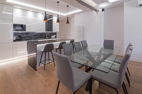 3 dormitorios Apartment en Madrid, Spain No. 26845 4