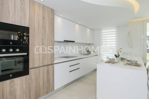 3 chambres Penthouse à San Roque, Spain No. 27736 12