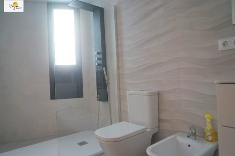 2 bedrooms Apartment in Valencia, Spain No. 27650 9