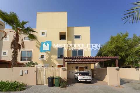 4 bedrooms Townhouse in Al Raha Gardens, UAE No. 5497 2