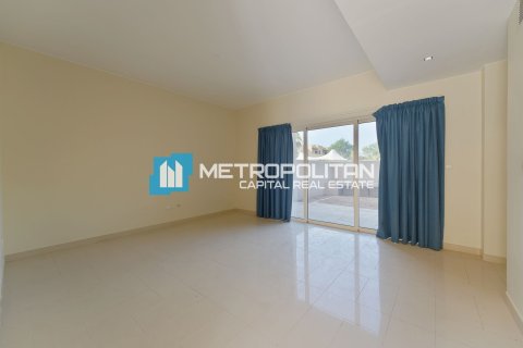 4 bedrooms Townhouse in Al Raha Gardens, UAE No. 5497 1