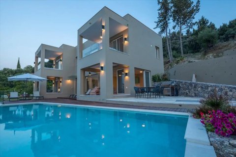 4 dormitorios Villa en Corfu, Greece No. 61577 2