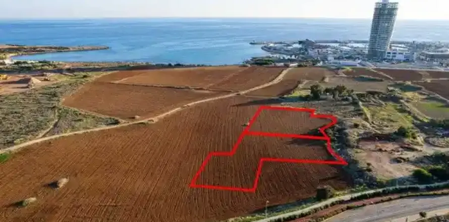 7173m² Land in Ayia Napa, Cyprus No. 35364