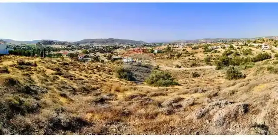 15140m² Land à Monagroulli, Cyprus No. 36293