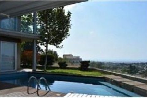 5 bedrooms Villa in Limassol, Cyprus No. 37583 1