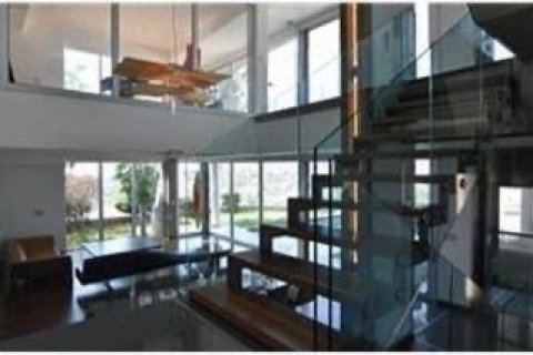 5 bedrooms Villa in Limassol, Cyprus No. 37583 7