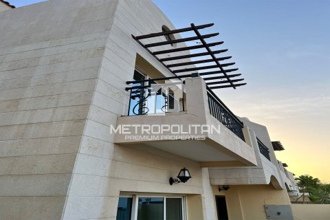 3 dormitorios Townhouse en Jumeirah Village Circle, UAE No. 6400 8