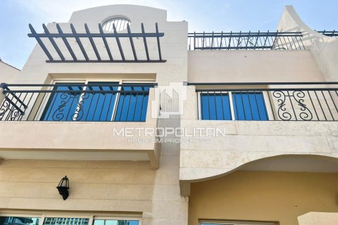 3 dormitorios Townhouse en Jumeirah Village Circle, UAE No. 6400 1