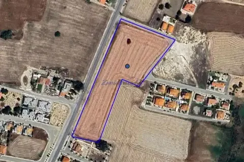 17707m² Land en Pyla, Cyprus No. 41786 1