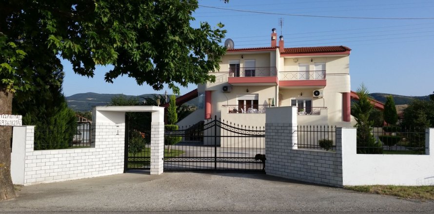 10 dormitorios House en Vasilika, Greece No. 60232