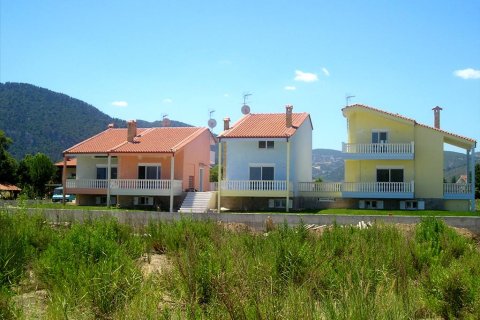 5 bedrooms Maisonette in Phthiotis, Greece No. 59002 3