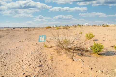 2735.7m² Land in Mohamed Bin Zayed City, UAE No. 4553 7