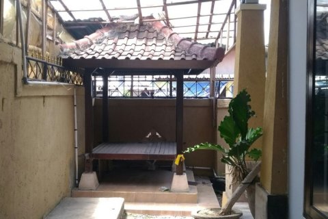 5 bedrooms House in Denpasar, Indonesia No. 23262 4