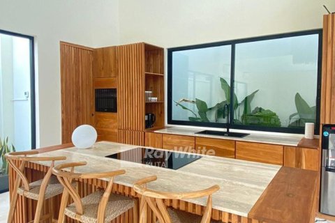 4 bedrooms Villa in Seminyak, Indonesia No. 23318 9