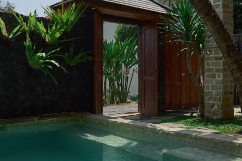 3 bedrooms Villa in Canggu, Indonesia No. 23317 2