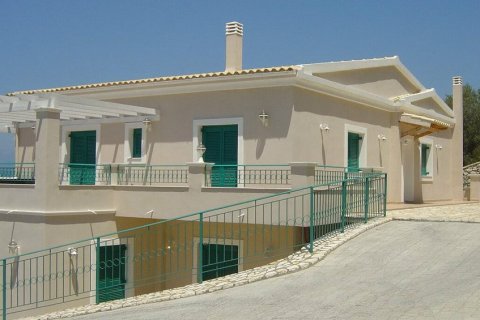 5 bedrooms Villa in Corfu, Greece No. 58935 14